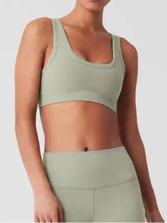 ALO Yoga Other - ALO Yoga seamless chosen Bra in Limestone